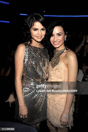 Demi Lovato (2009) AI voice text to speech and AI music cover generator